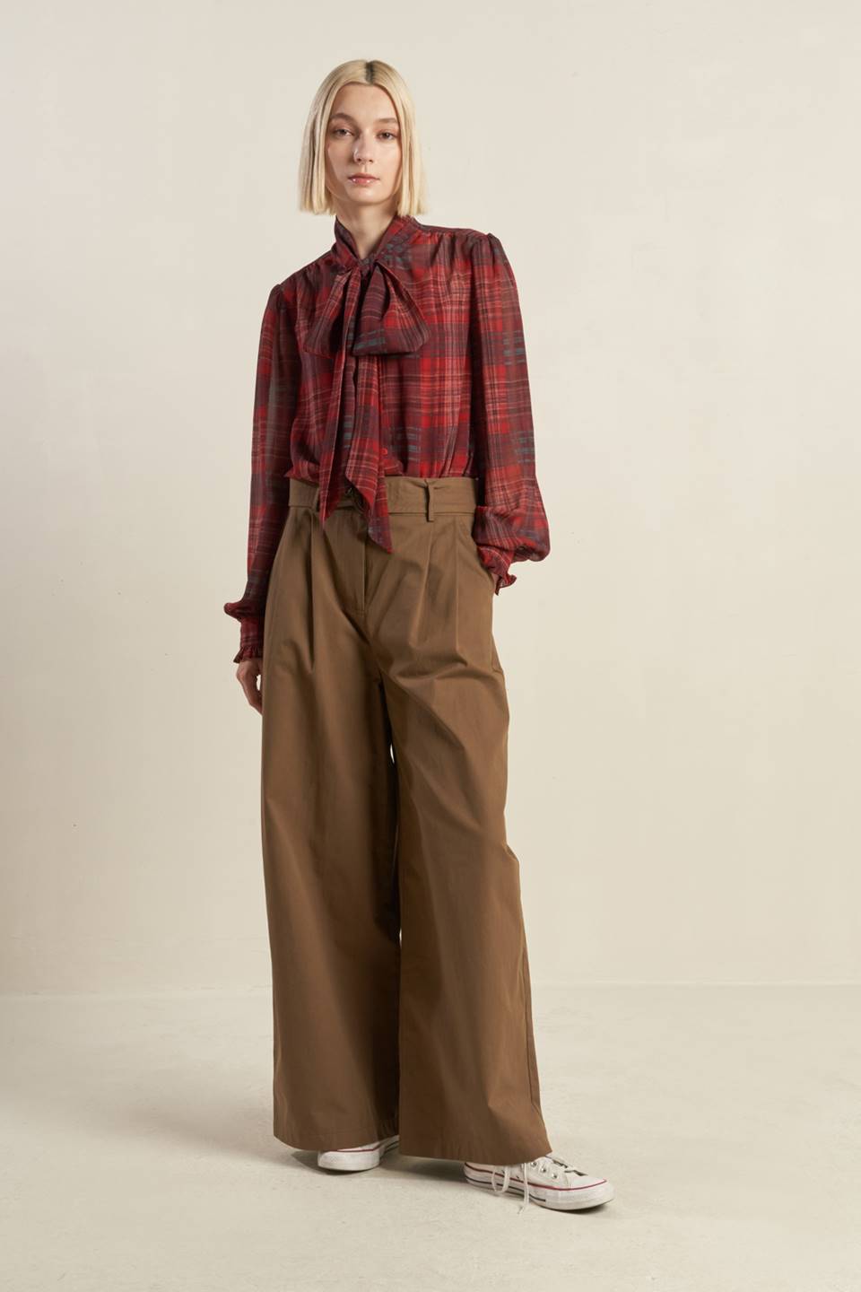 LOVELY INTUITION WOVEN PLAID TOP Flying Tomato